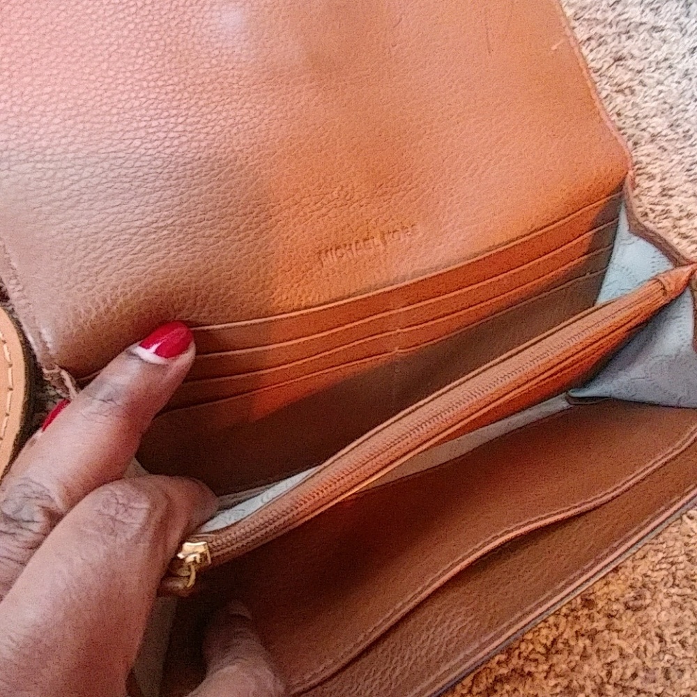 Wallet - Picture 8 of 8